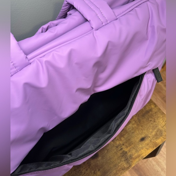 Large CALPAK Luka Duffle - Picture 14 of 16